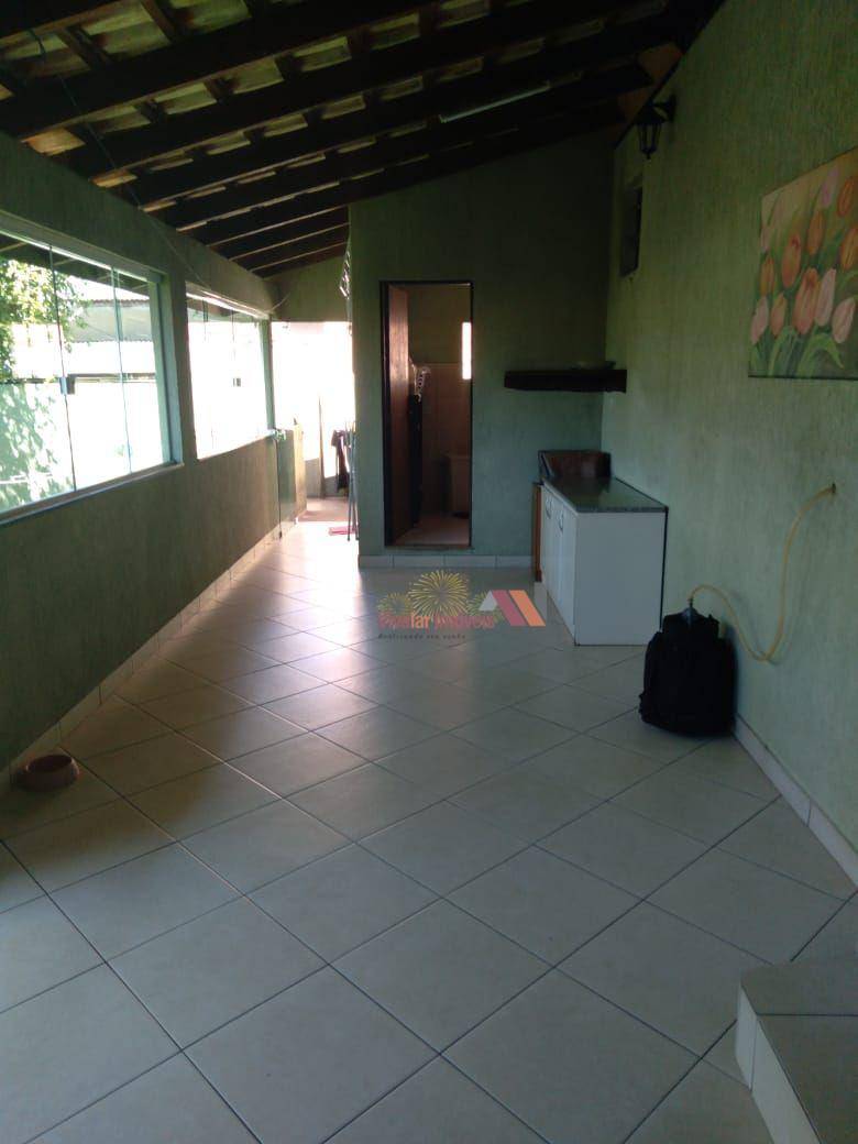 Casa à venda com 3 quartos, 160m² - Foto 8