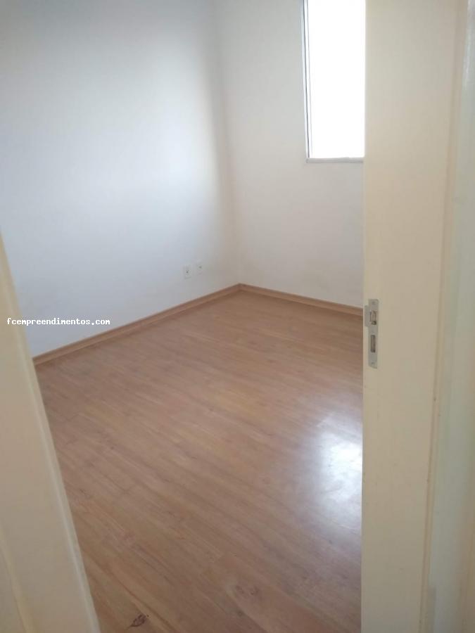 Apartamento à venda com 2 quartos, 50m² - Foto 11