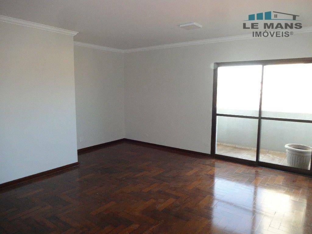 Apartamento à venda e aluguel com 3 quartos, 150m² - Foto 3