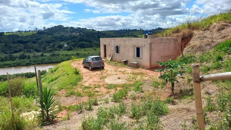 Fazenda à venda com 1 quarto, 1500m² - Foto 4