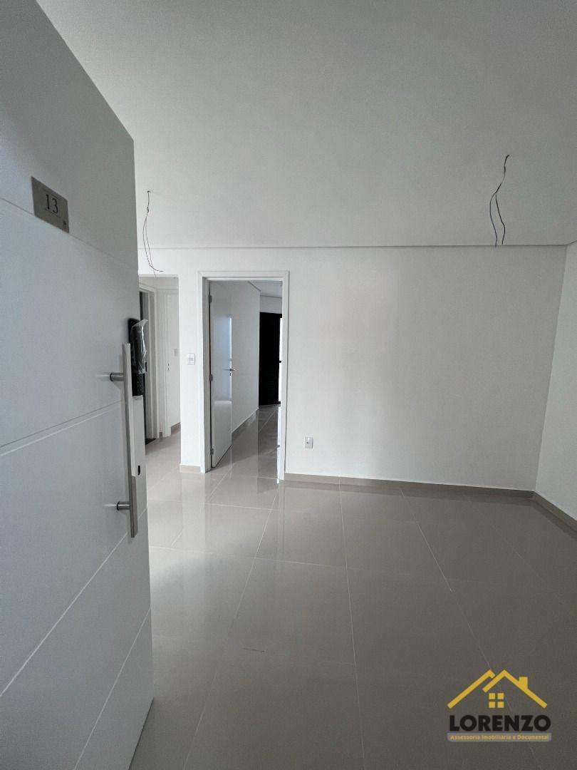 Apartamento à venda com 2 quartos, 66m² - Foto 25