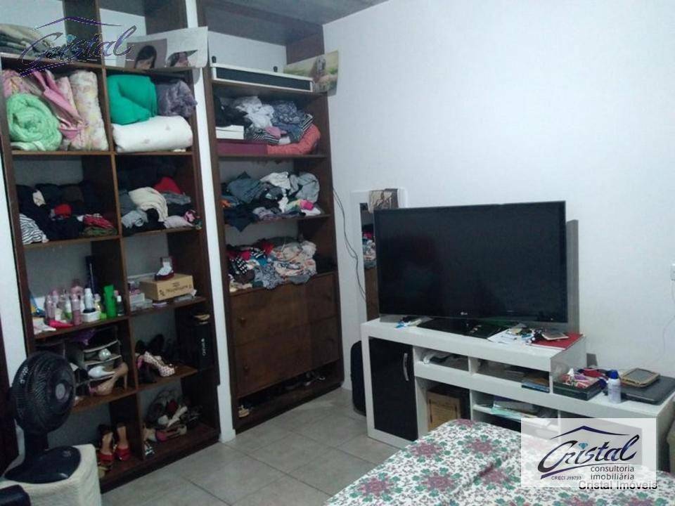 Casa à venda com 3 quartos, 300m² - Foto 9