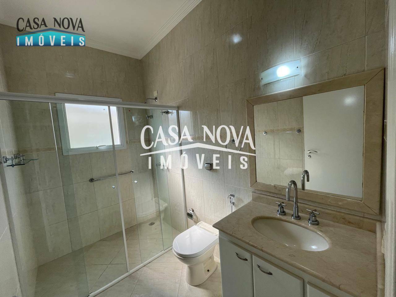 Casa de Condomínio para alugar com 3 quartos, 360m² - Foto 22