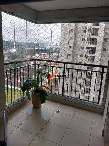 Apartamento à venda com 2 quartos, 70m² - Foto 1