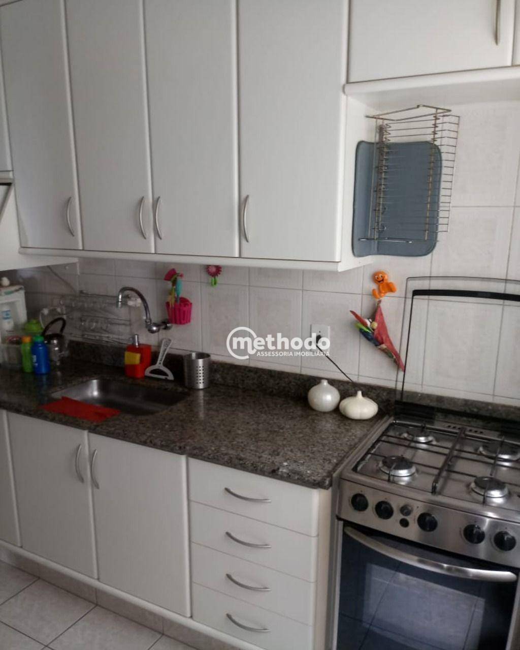 Apartamento à venda com 3 quartos, 80m² - Foto 3