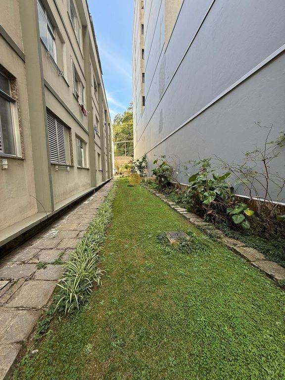 Apartamento à venda com 1 quarto, 39m² - Foto 2