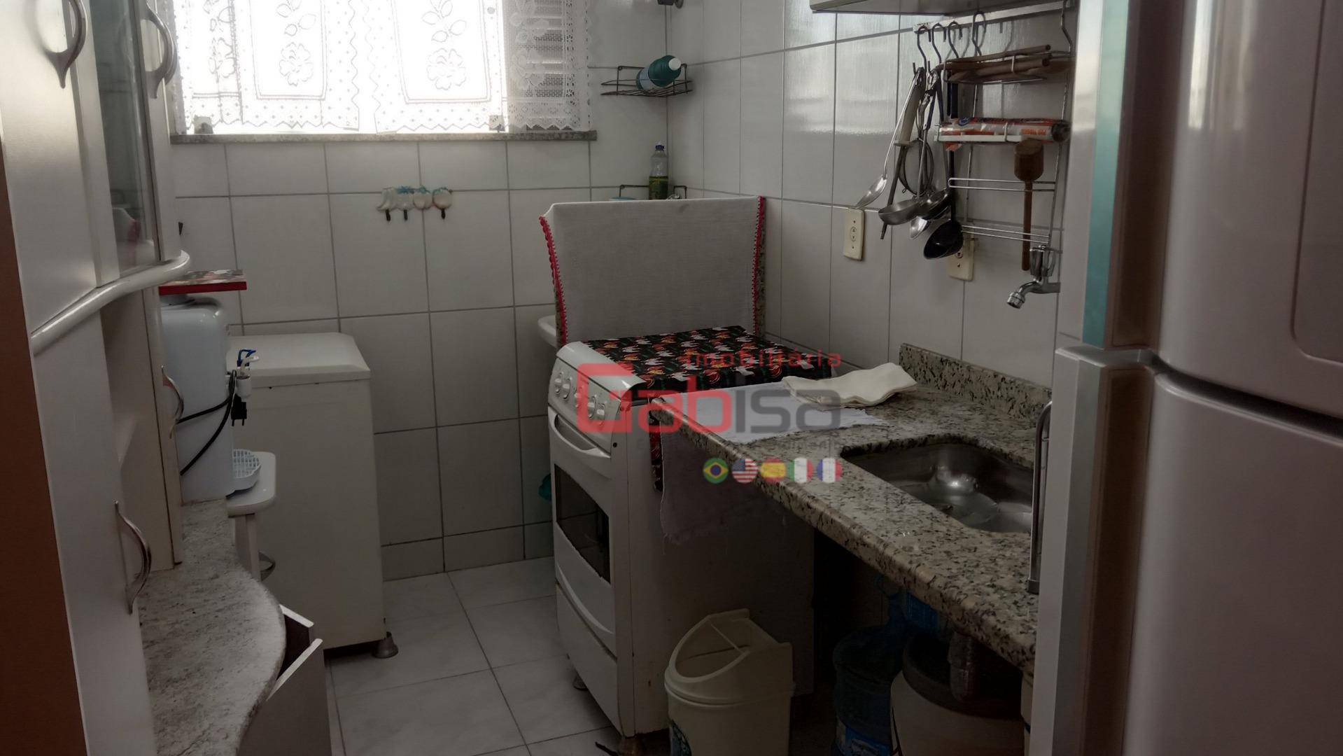 Apartamento à venda com 2 quartos, 70m² - Foto 6