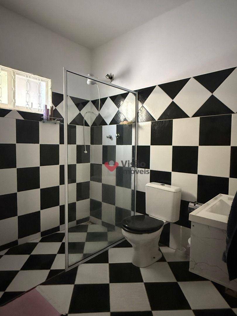 Casa à venda com 2 quartos, 120m² - Foto 17