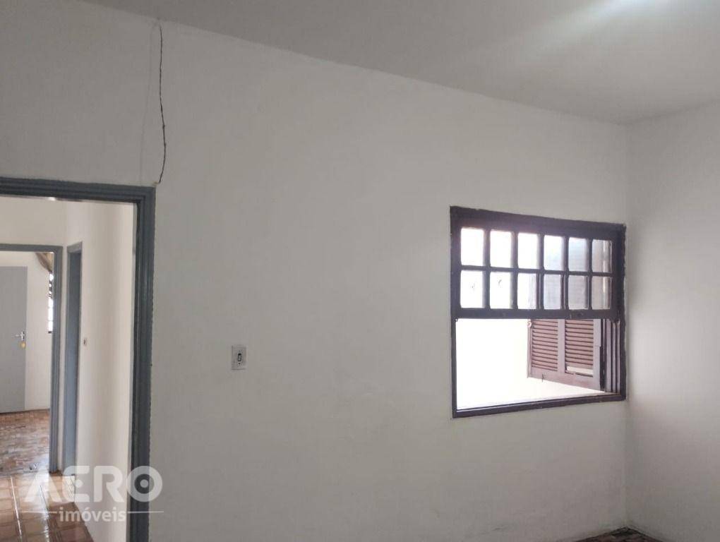 Casa à venda com 2 quartos, 95m² - Foto 17