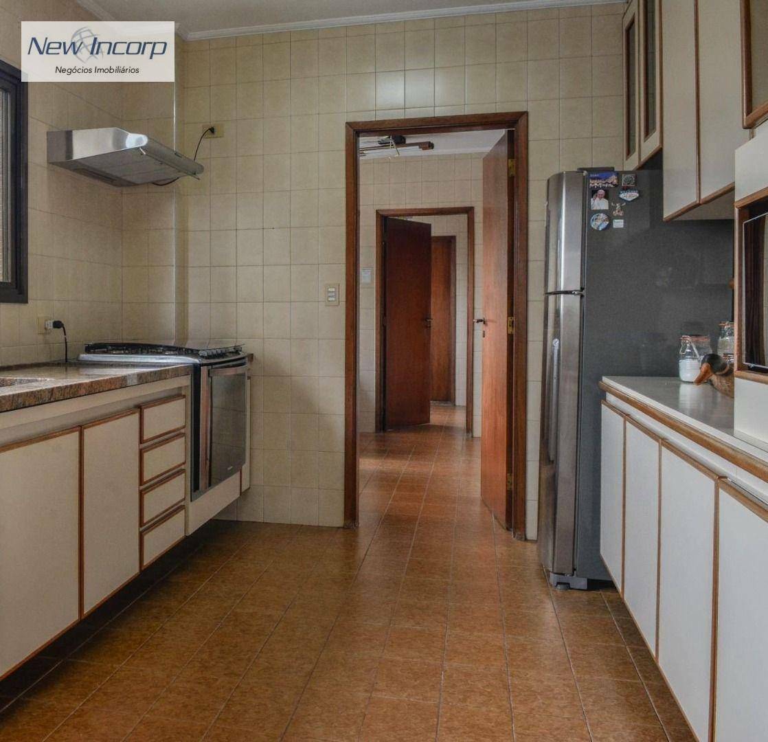 Apartamento à venda com 3 quartos, 288m² - Foto 13