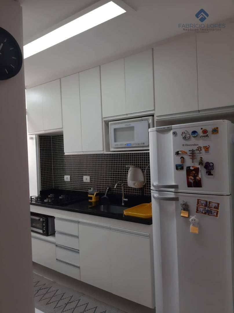 Apartamento à venda com 3 quartos, 80m² - Foto 10