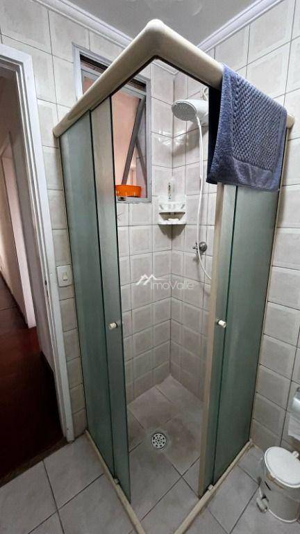 Apartamento à venda com 2 quartos, 63m² - Foto 17