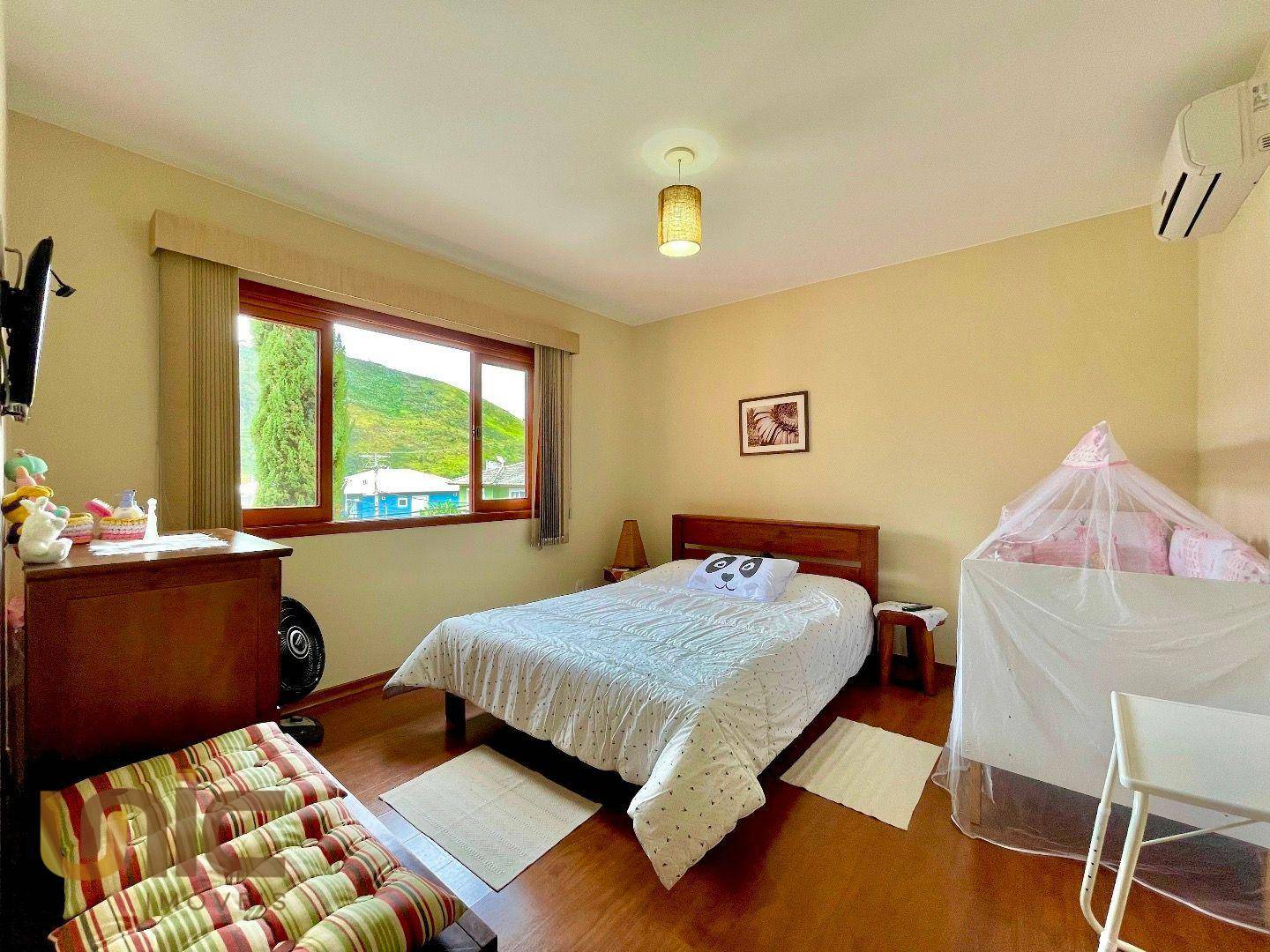 Casa de Condomínio à venda com 3 quartos, 220m² - Foto 33