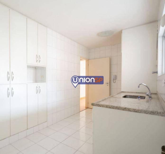 Apartamento à venda com 2 quartos, 127m² - Foto 13