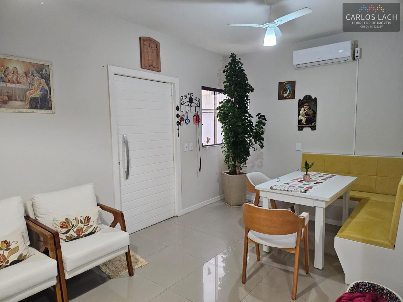 Casa à venda com 3 quartos, 321m² - Foto 16