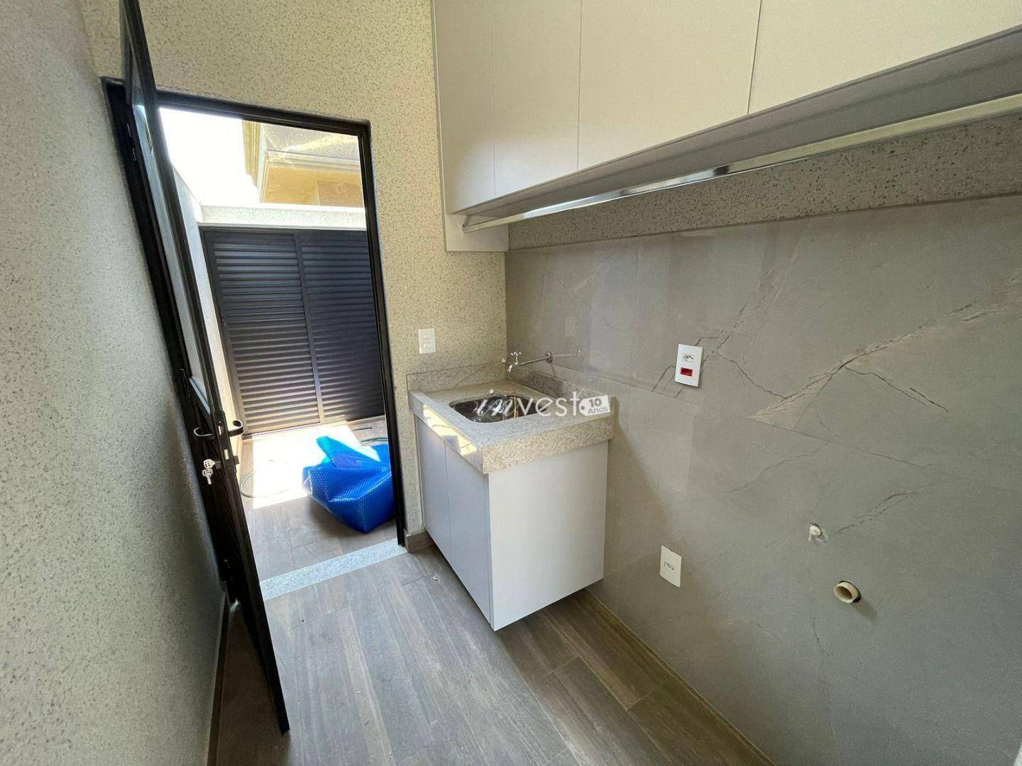 Casa à venda com 3 quartos, 152m² - Foto 11