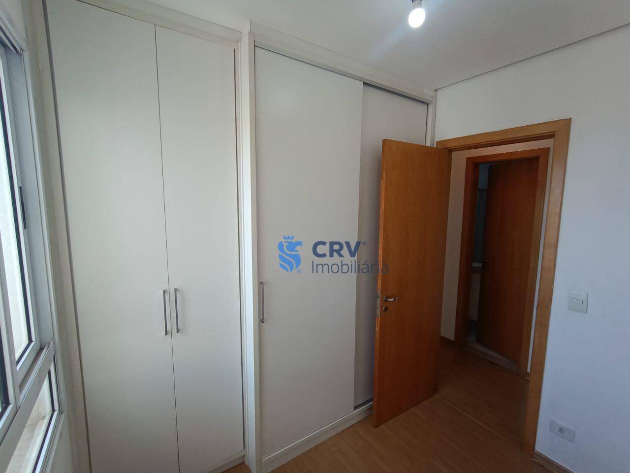 Apartamento à venda com 3 quartos, 81m² - Foto 17