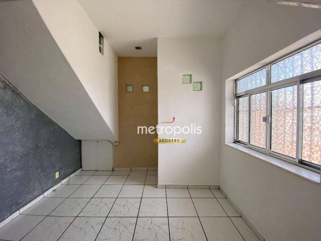 Casa à venda e aluguel com 3 quartos, 250m² - Foto 3