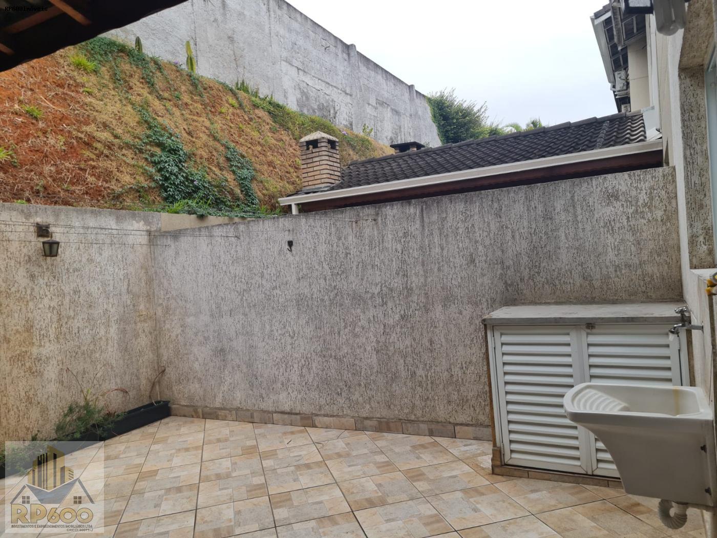 Sobrado à venda com 3 quartos, 114m² - Foto 17