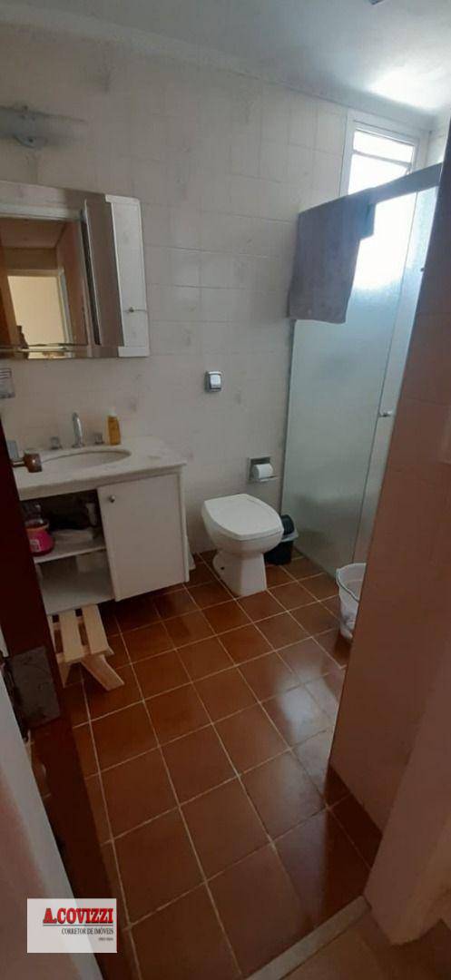 Apartamento à venda com 2 quartos, 67m² - Foto 14