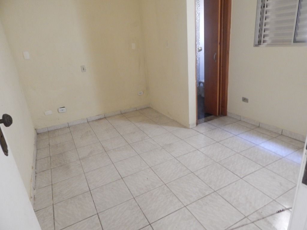 Sobrado à venda com 4 quartos, 252m² - Foto 14