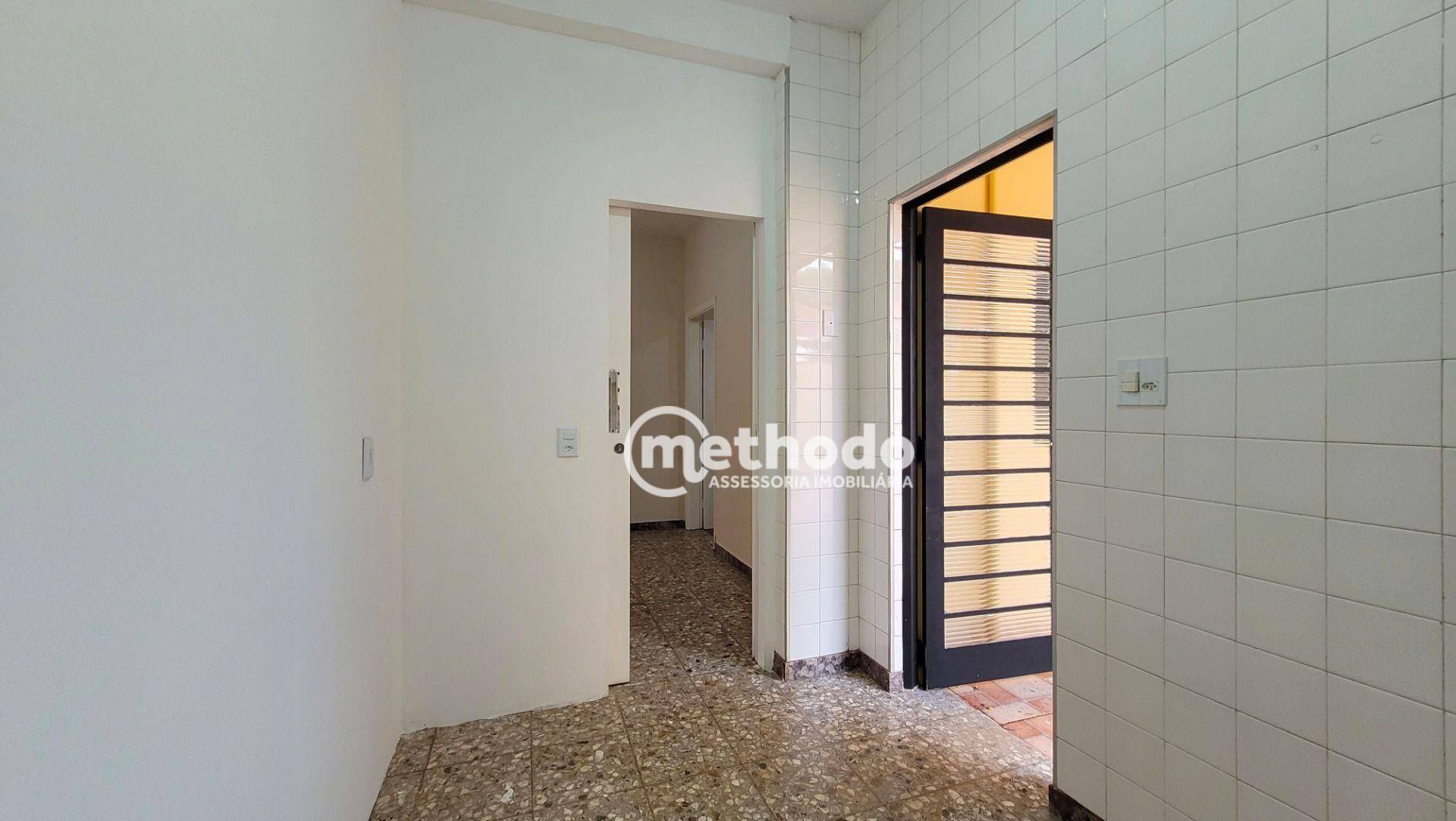 Casa à venda e aluguel com 3 quartos, 100m² - Foto 11