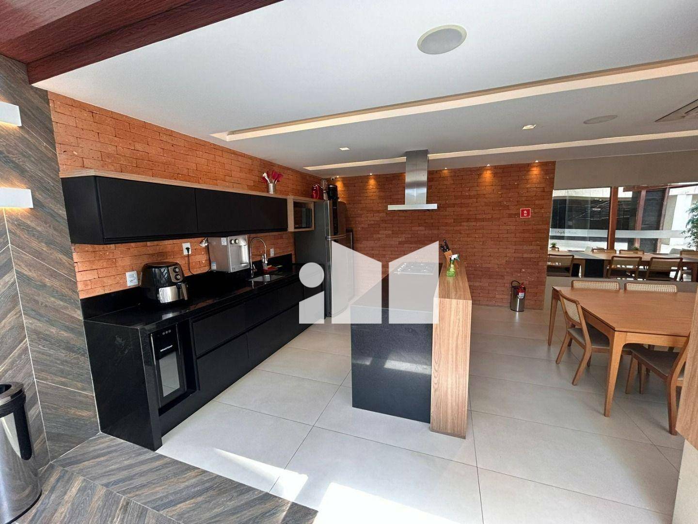 Apartamento à venda com 4 quartos, 180m² - Foto 29