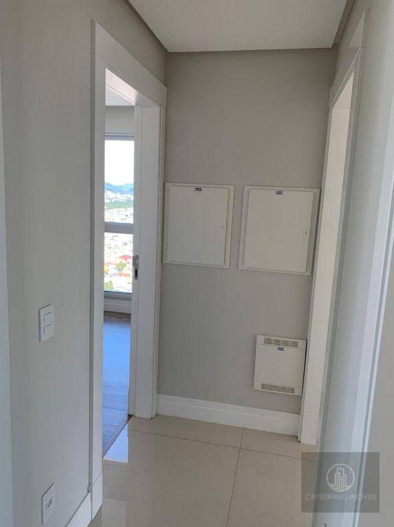 Apartamento à venda com 3 quartos, 126m² - Foto 15