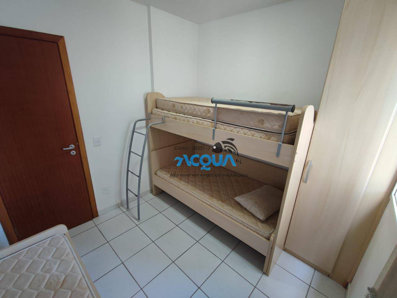 Apartamento à venda com 2 quartos, 70m² - Foto 7