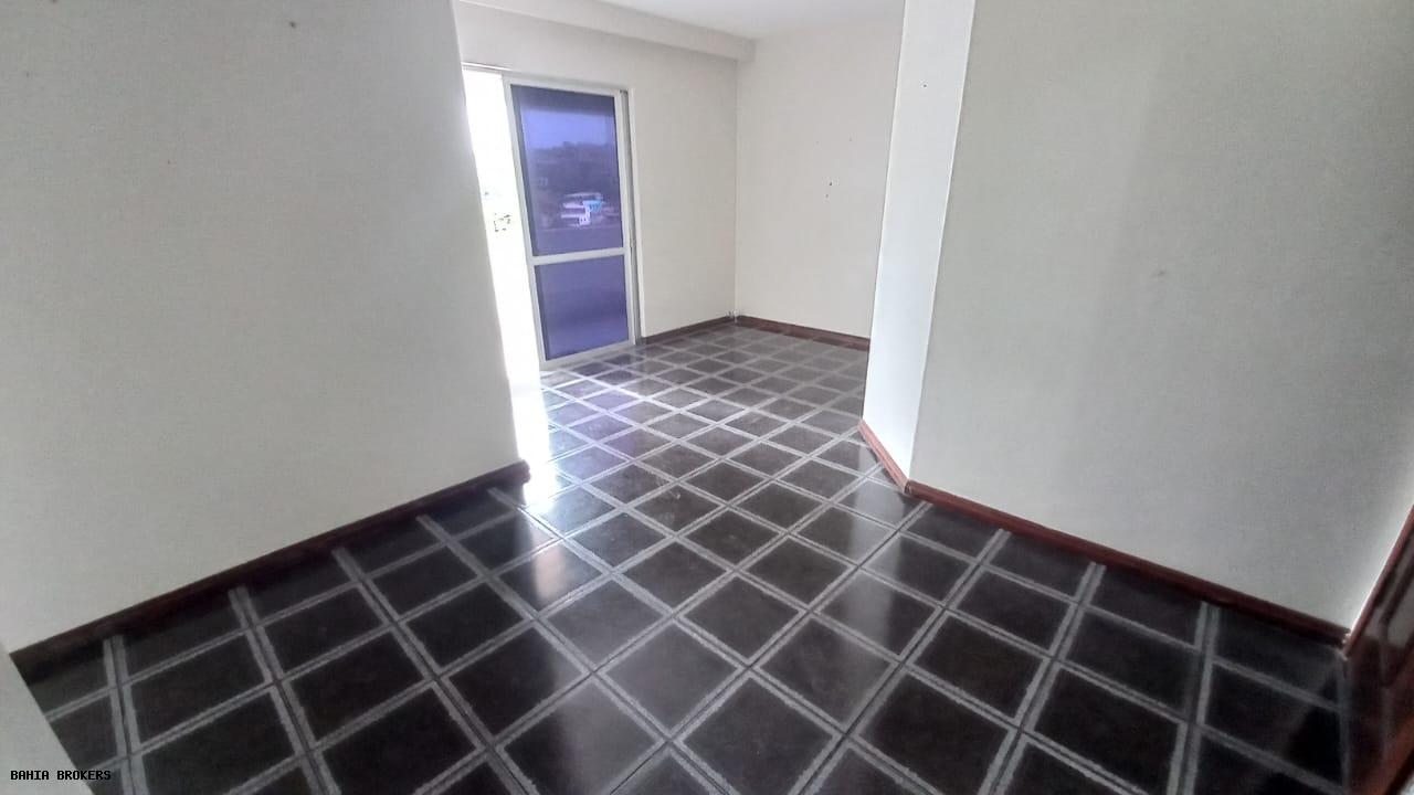 Apartamento à venda com 2 quartos, 70m² - Foto 1