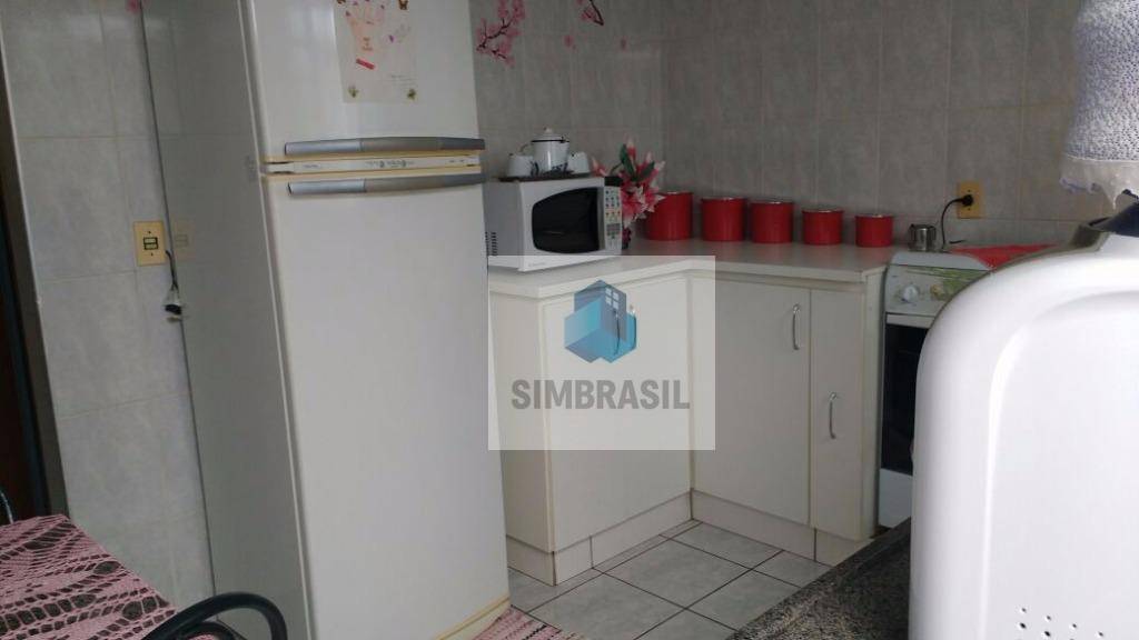 Casa à venda com 3 quartos, 200m² - Foto 4