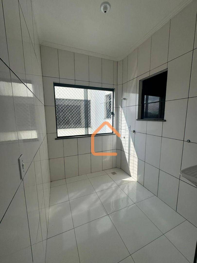 Apartamento à venda com 2 quartos, 75m² - Foto 12