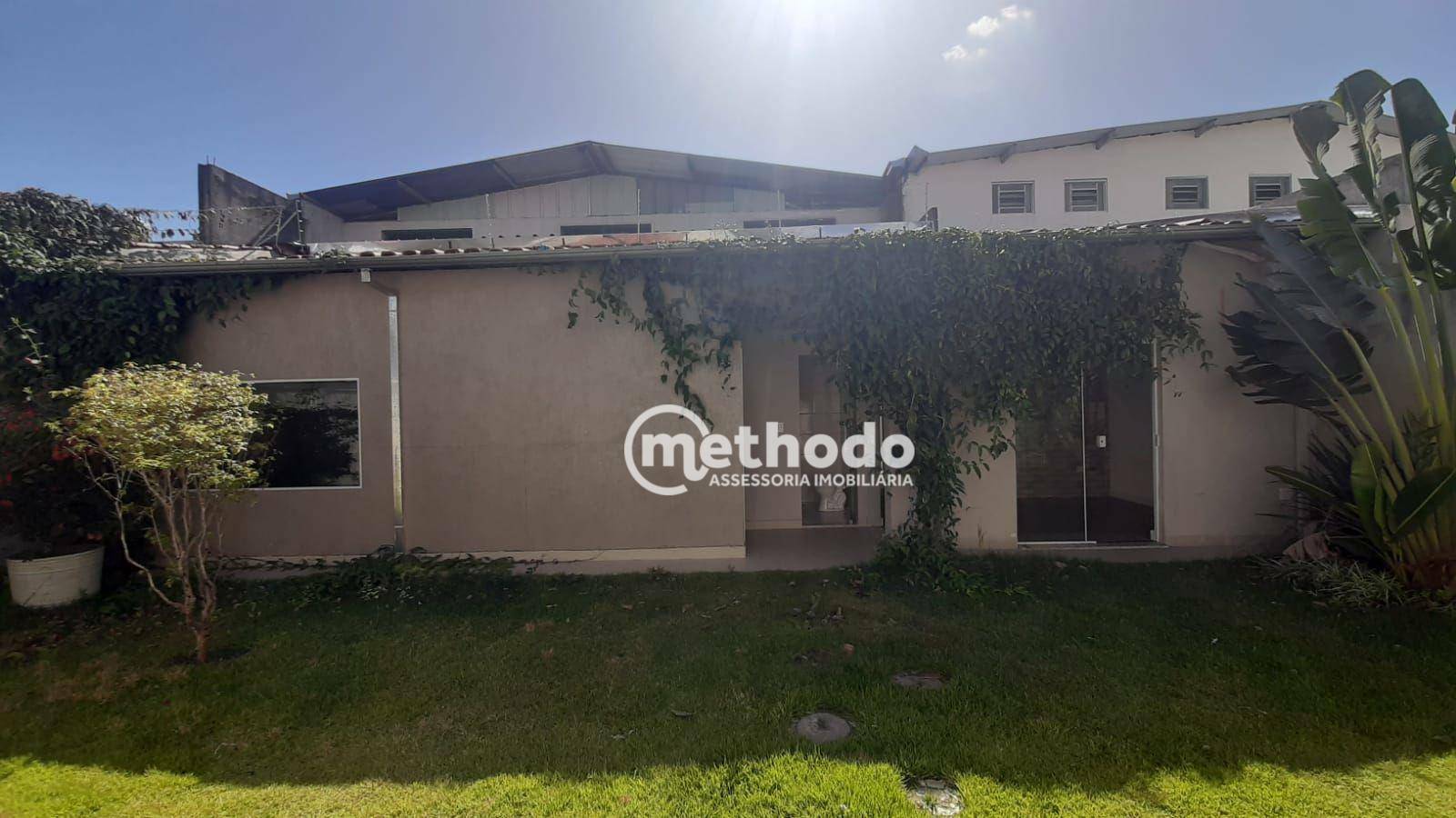 Casa à venda com 3 quartos, 200m² - Foto 37