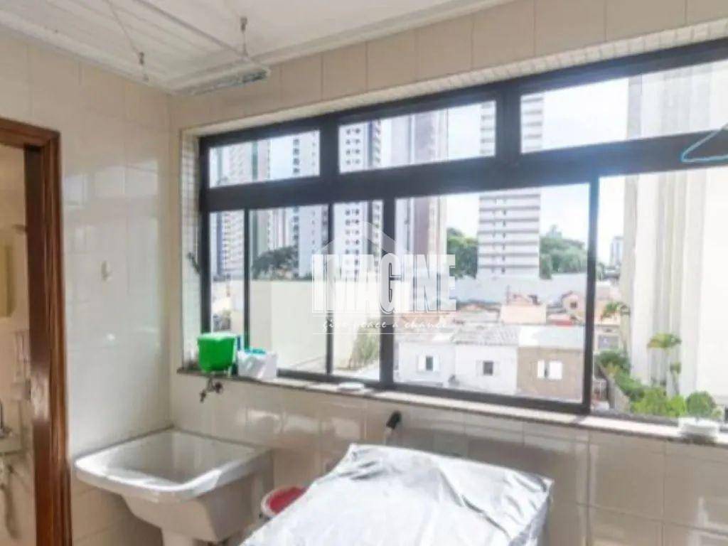 Apartamento à venda com 3 quartos, 210m² - Foto 23