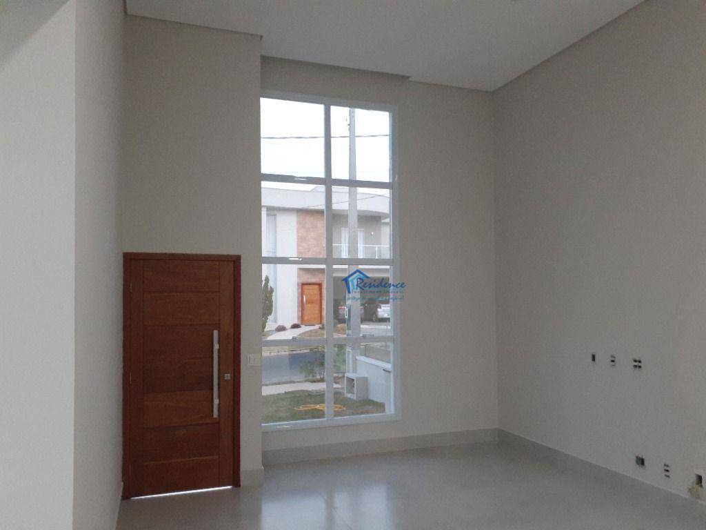 Casa de Condomínio à venda com 3 quartos, 170m² - Foto 2