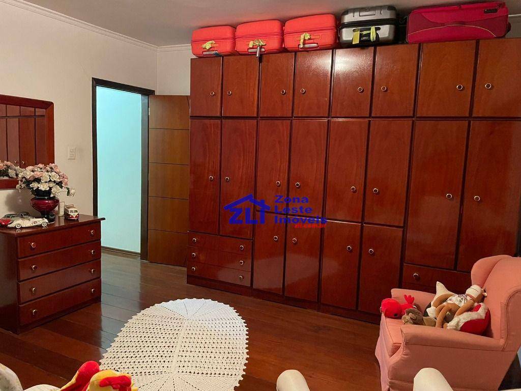 Sobrado à venda com 4 quartos, 411m² - Foto 41