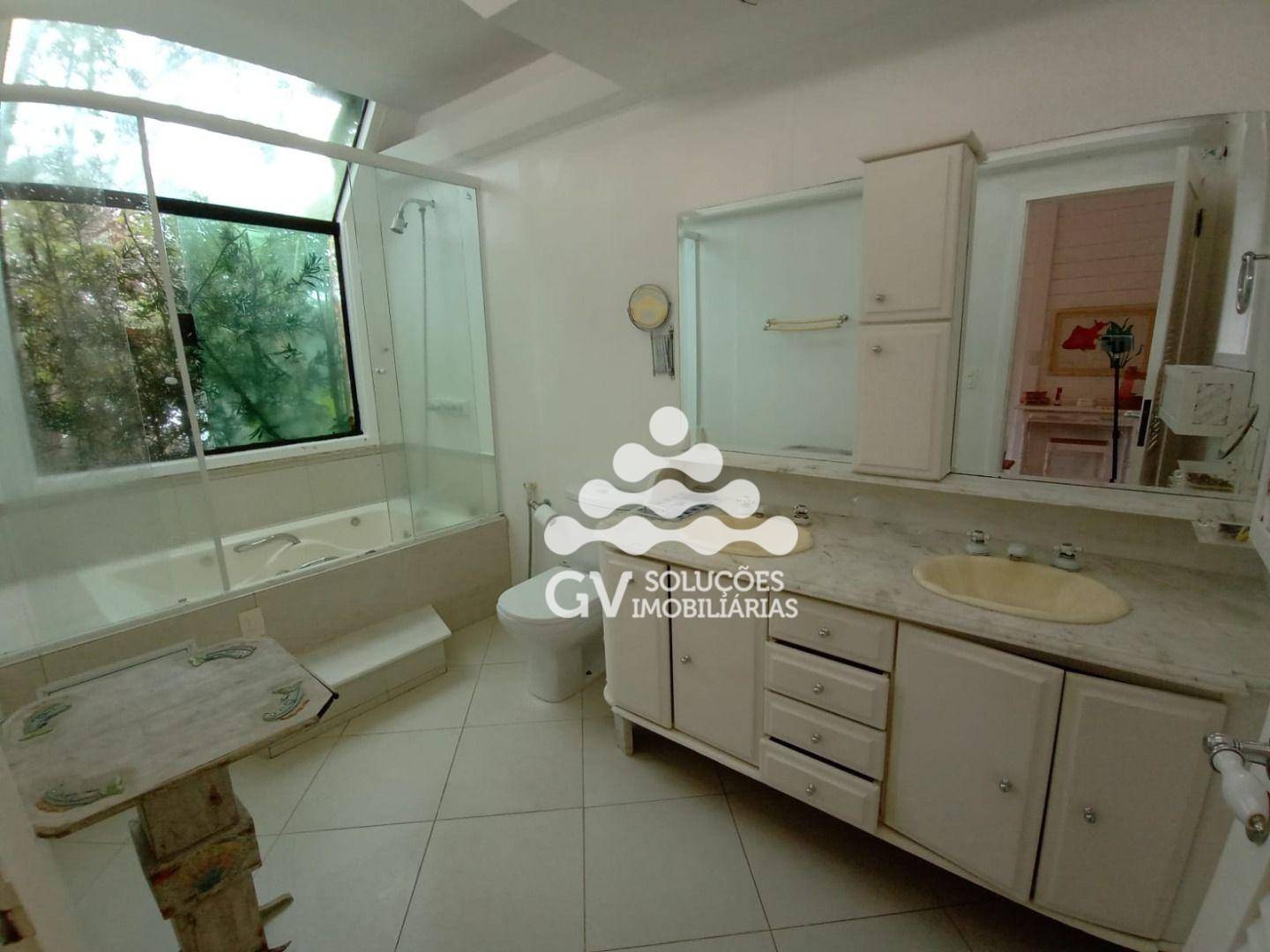 Casa de Condomínio à venda com 4 quartos, 178m² - Foto 29