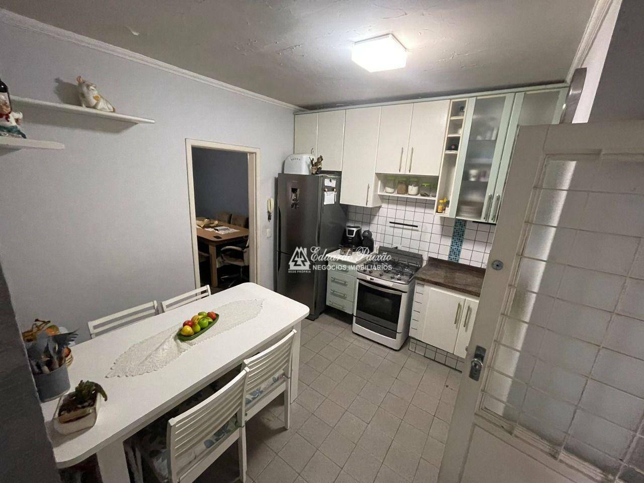 Casa à venda com 3 quartos, 110m² - Foto 5