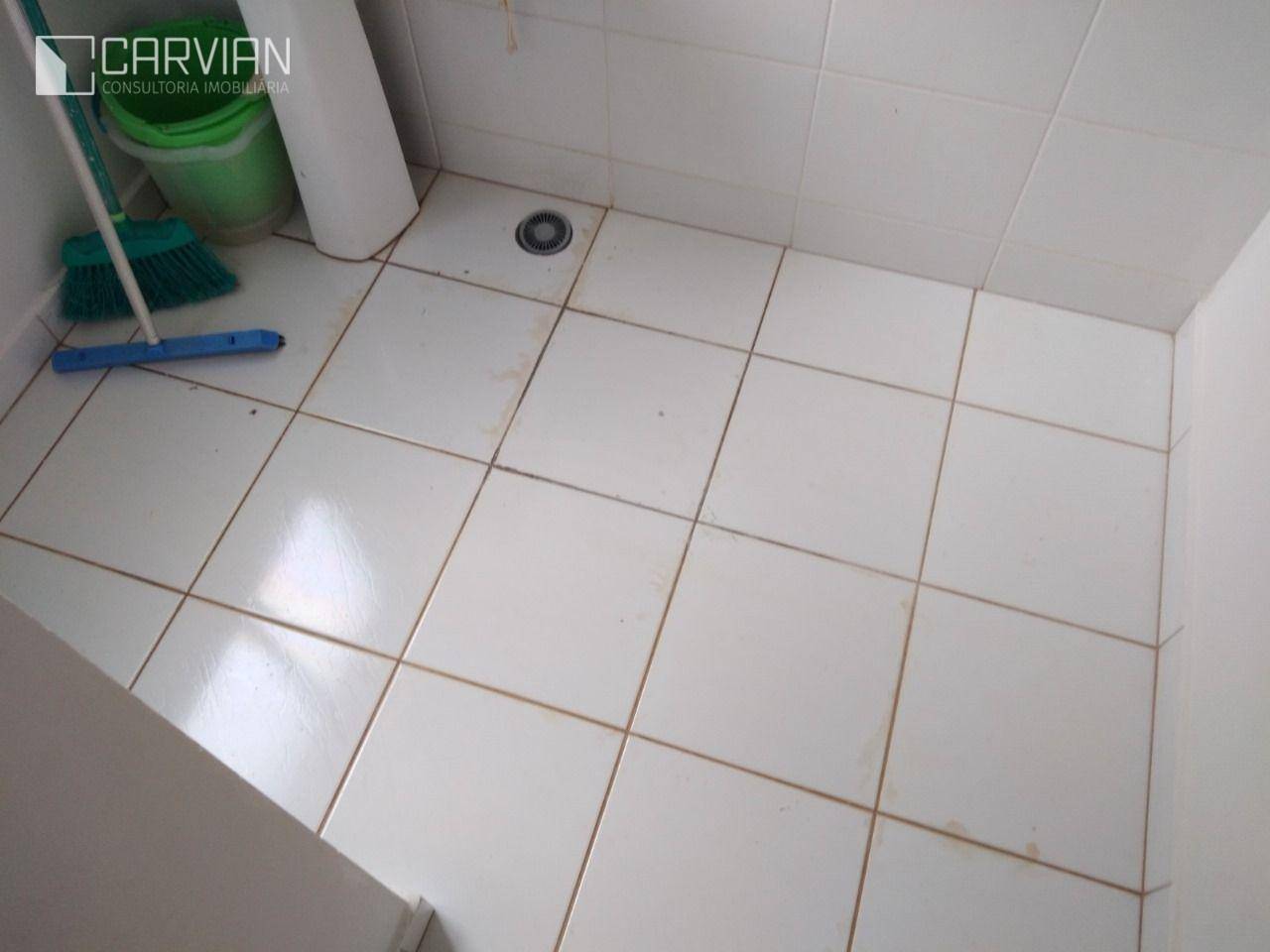 Apartamento à venda com 1 quarto, 42m² - Foto 4