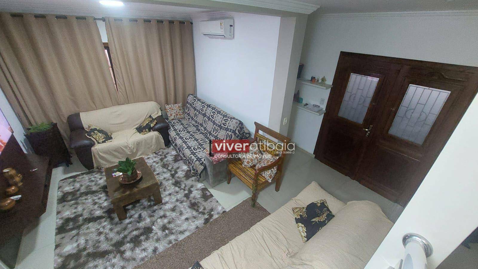 Casa à venda com 4 quartos, 200m² - Foto 2