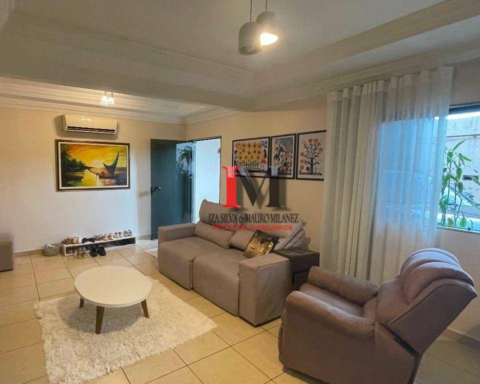 Casa à venda com 3 quartos, 209m² - Foto 6