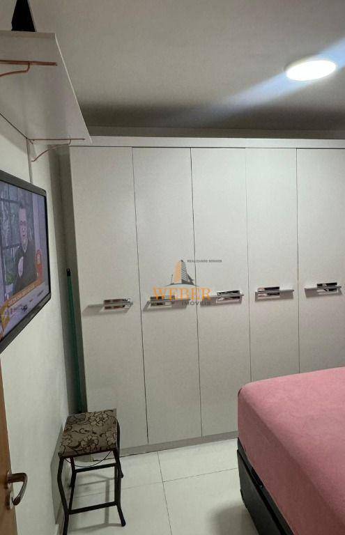 Apartamento à venda com 2 quartos, 40m² - Foto 12