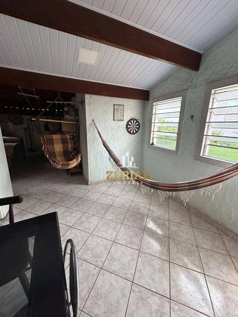 Sobrado à venda com 3 quartos, 140m² - Foto 4