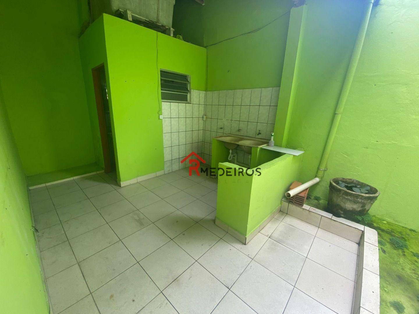 Casa para alugar com 3 quartos, 130m² - Foto 19