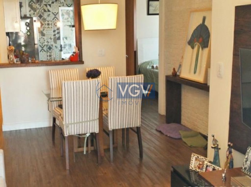 Apartamento à venda com 3 quartos, 82m² - Foto 1