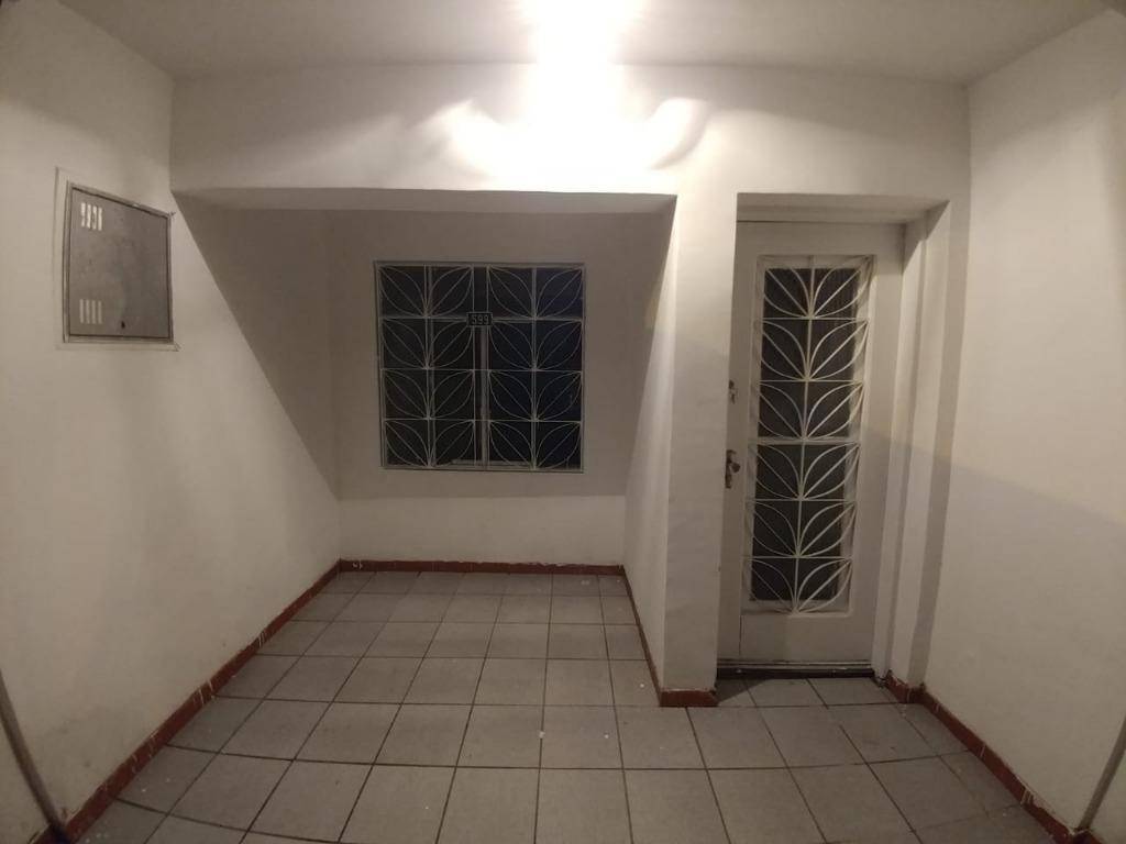 Sobrado à venda com 2 quartos, 130m² - Foto 31