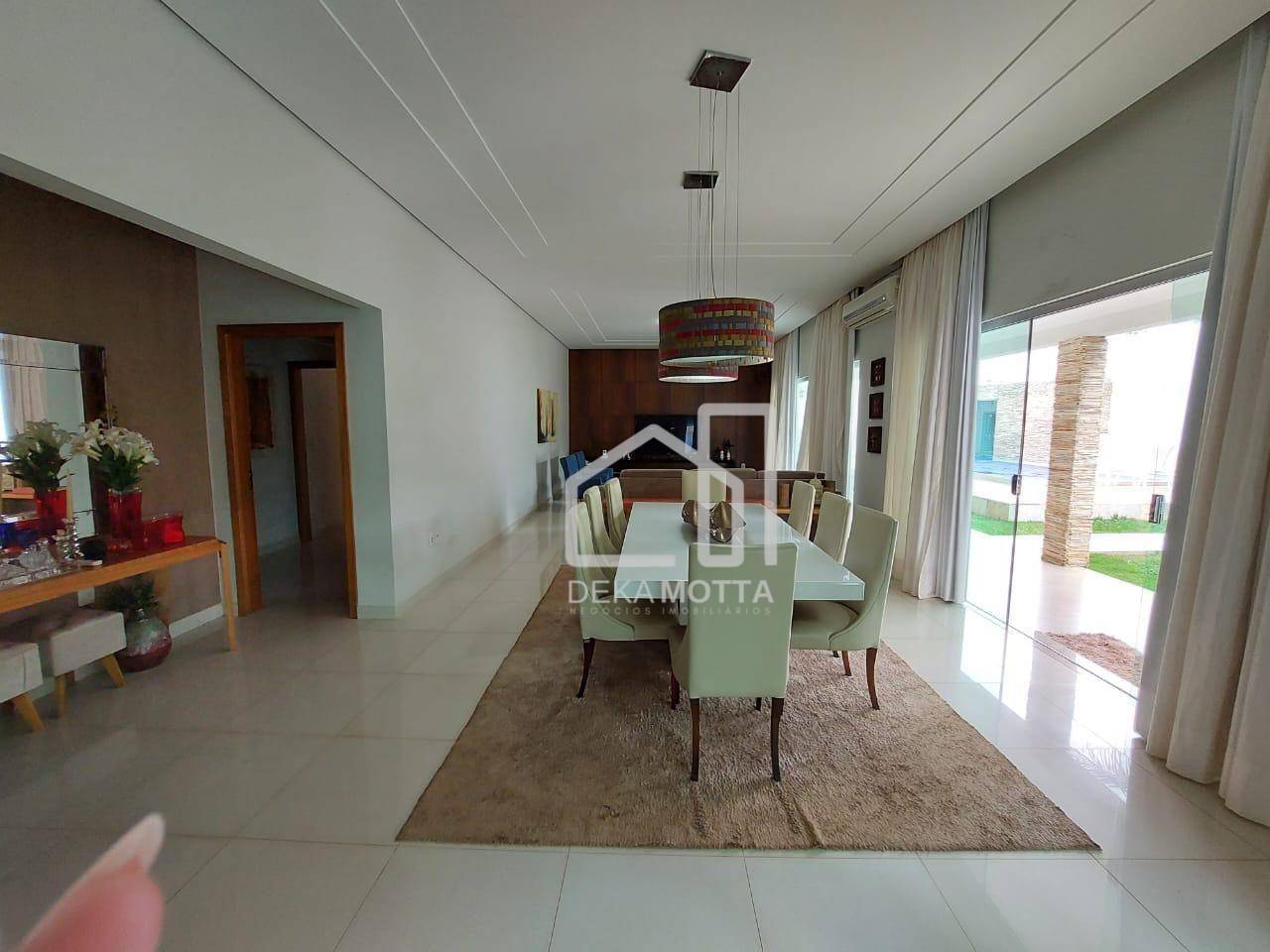 Casa à venda com 4 quartos, 320m² - Foto 4