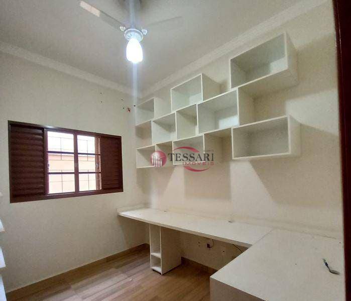 Casa para alugar com 3 quartos, 150m² - Foto 6