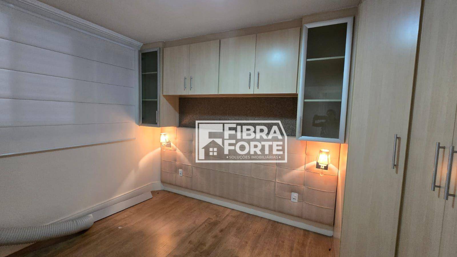 Apartamento para alugar com 2 quartos, 48m² - Foto 12