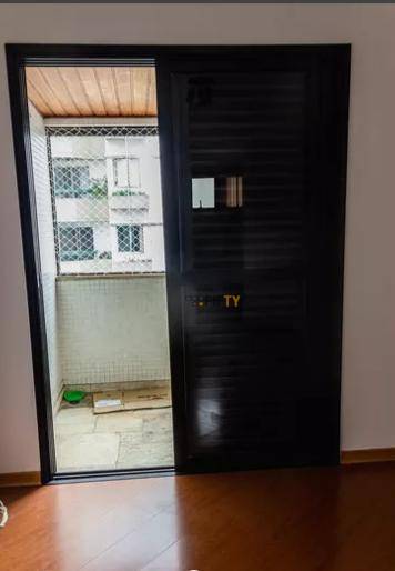 Apartamento à venda com 2 quartos, 85m² - Foto 12